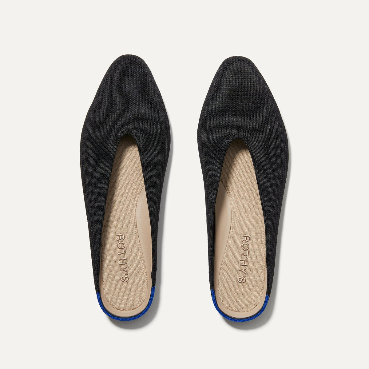 The Almond Demi in Black shown from the top. 