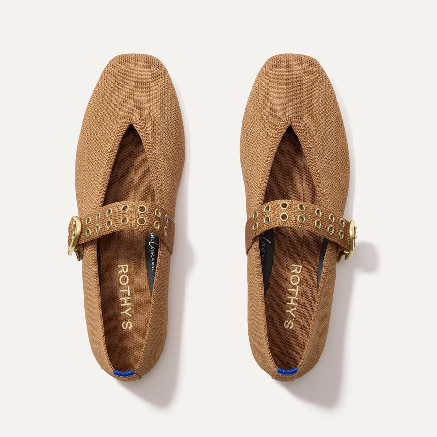 The Max Buckle Mary Jane in Java Chip shown from the top.