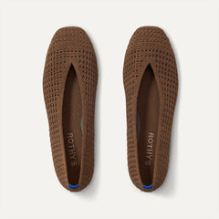 The Max Square Ballerina in Cinnamon Mesh shown from the top.