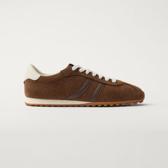 side | The Ivy Sneaker in ReVelvet Cinnamon shown from the side.